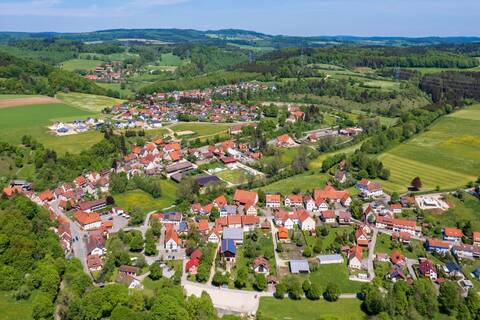 Luftbildaufnahme von Gomadingen-Dapfen