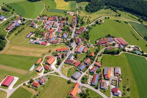 Luftbildaufnahme von Hayingen-Münzdorf