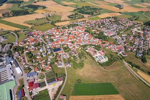 Luftbildaufnahme von Hohenstein-Oberstetten