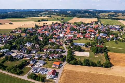 Luftbildaufnahme von Münsingen-Magolsheim