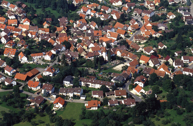 Historische Luftbildaufnahme von Metzingen-Glems