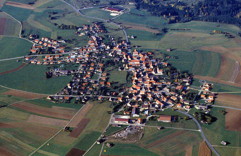 Historische Luftbildaufnahme von Pfronstetten