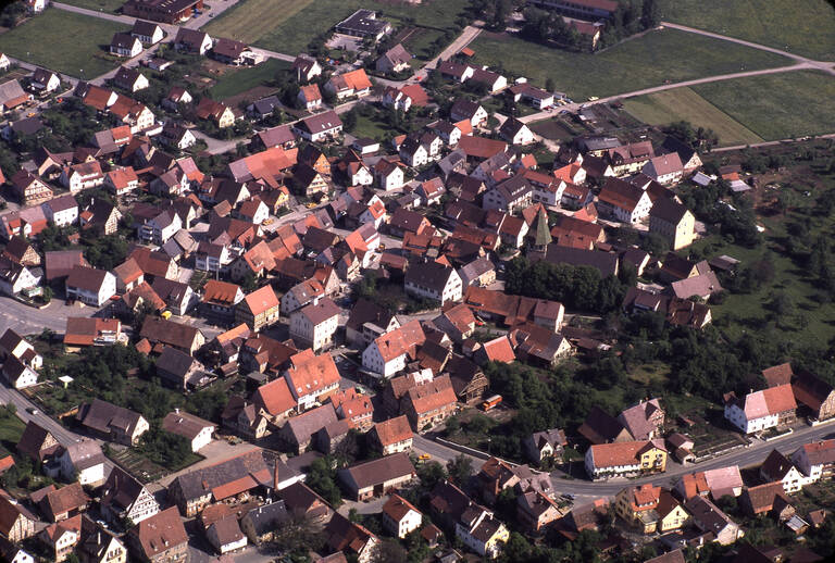 Luftbildaufnahme von Walddorfhäslach-Walddorf