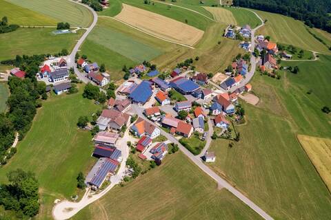 Luftbildaufnahme von Zwiefalten-Hochberg